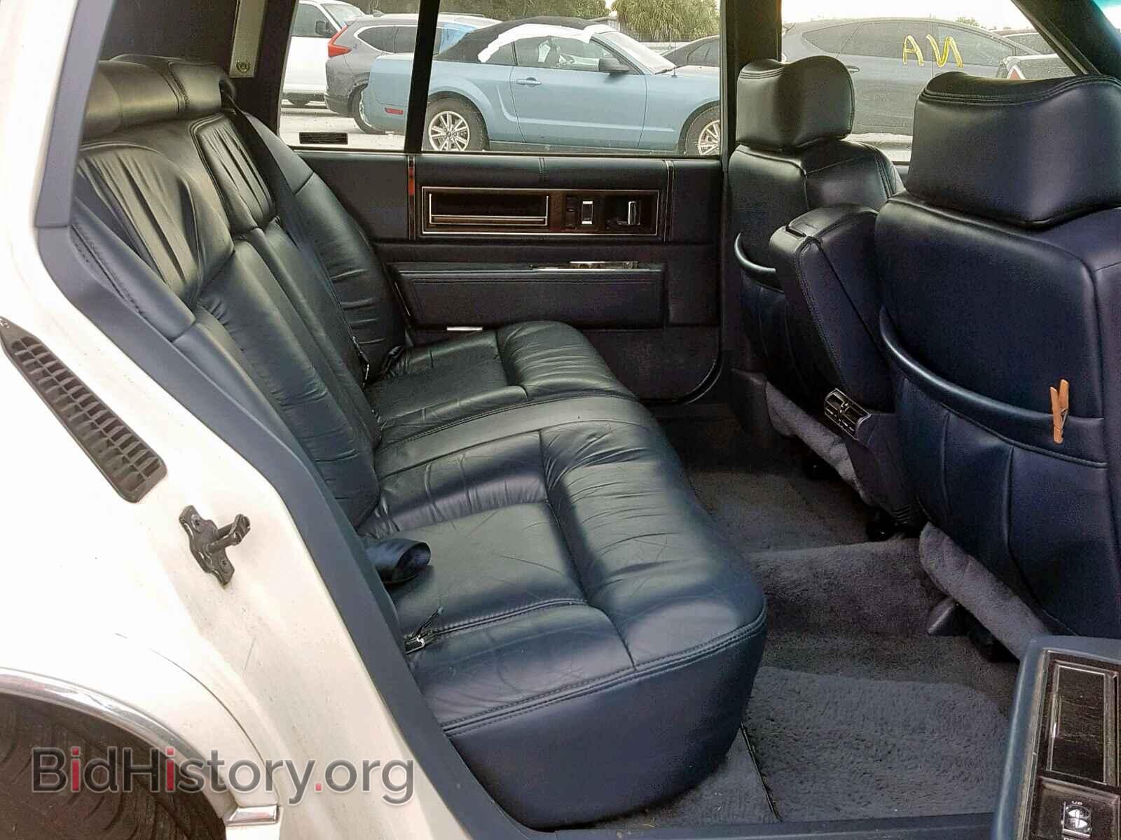 1993 CADILLAC DEVILLE - VIN: 1G6CD53B3P4264931 - Фото 6