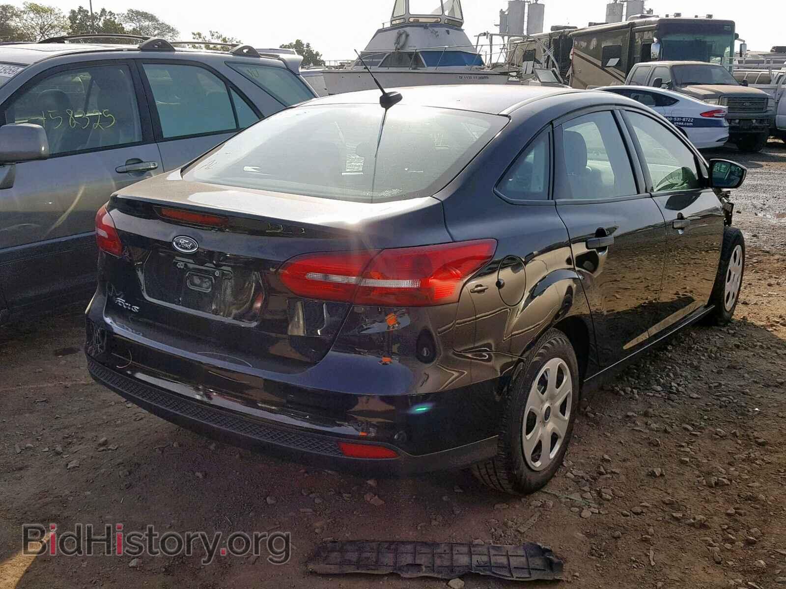 2017 FORD FOCUS - VIN: 1FADP3E27HL280962 - Photo 4