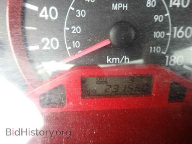 2003 TOYOTA COROLLA - VIN: 2T1BR32E73C723945 - Photo 8