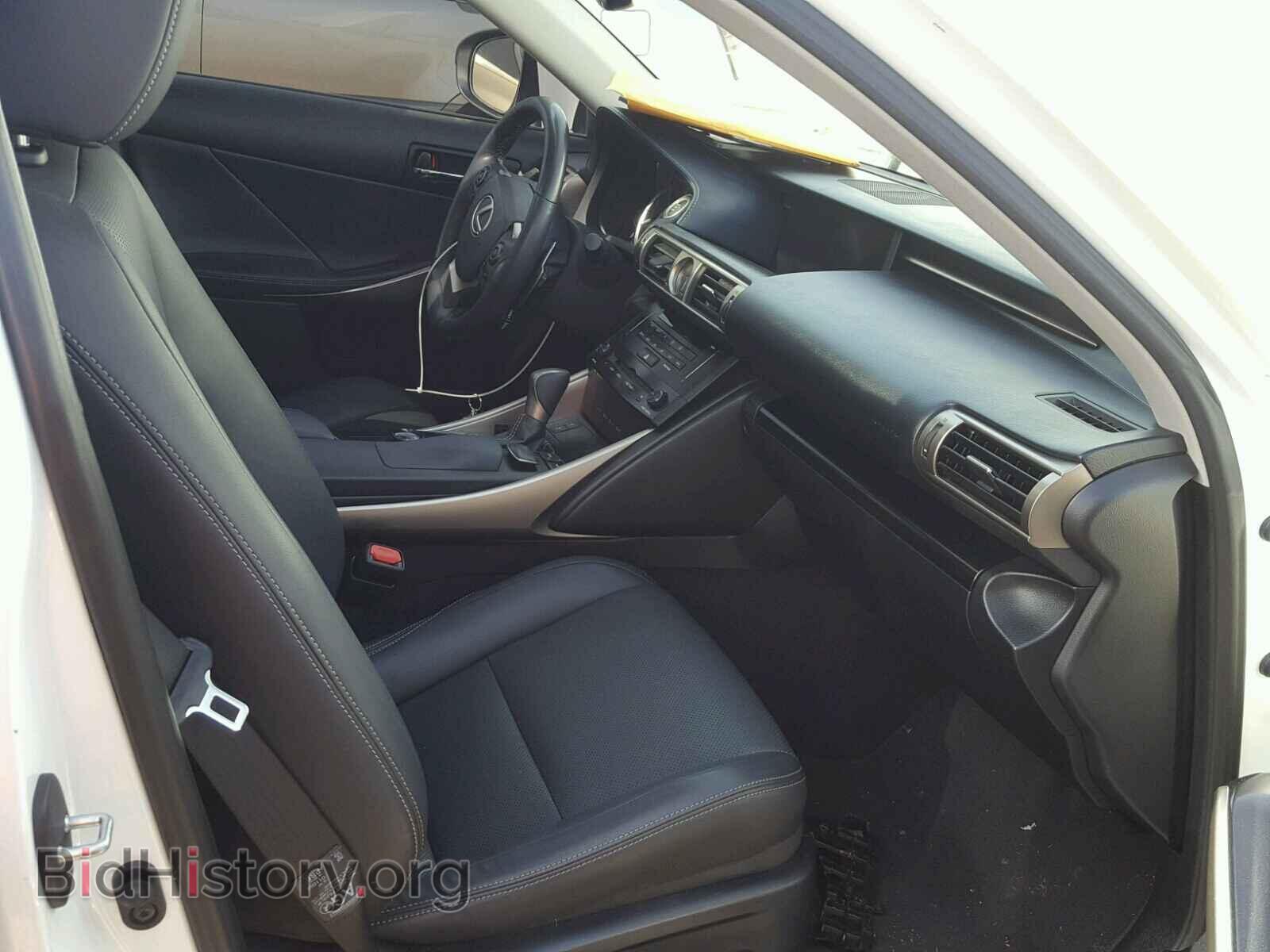 2014 LEXUS IS250 - VIN: JTHBF1D29E5030325 - Photo 5