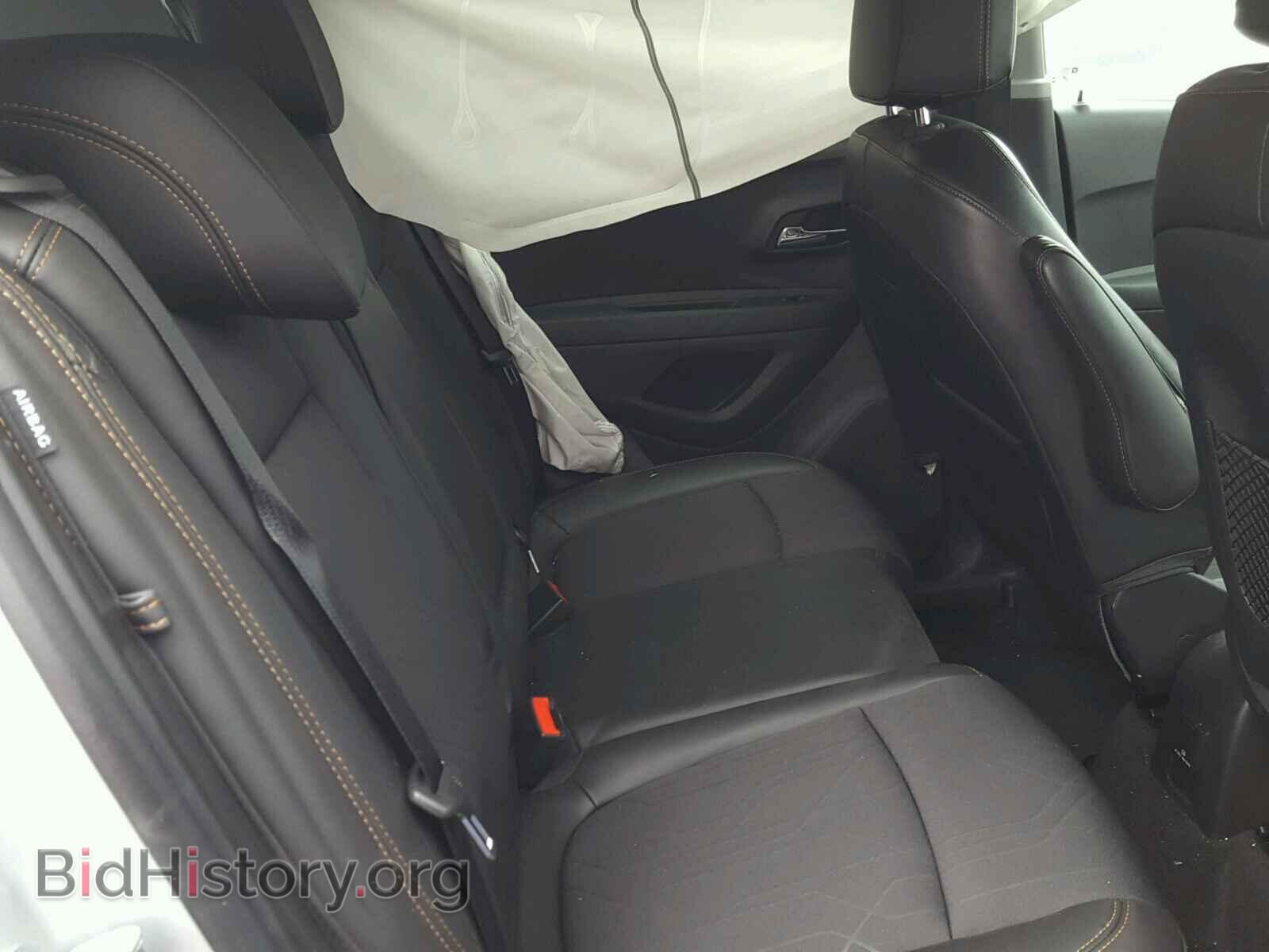 2017 CHEVROLET TRAX - VIN: 3GNCJPSB3HL208459 - Фото 6