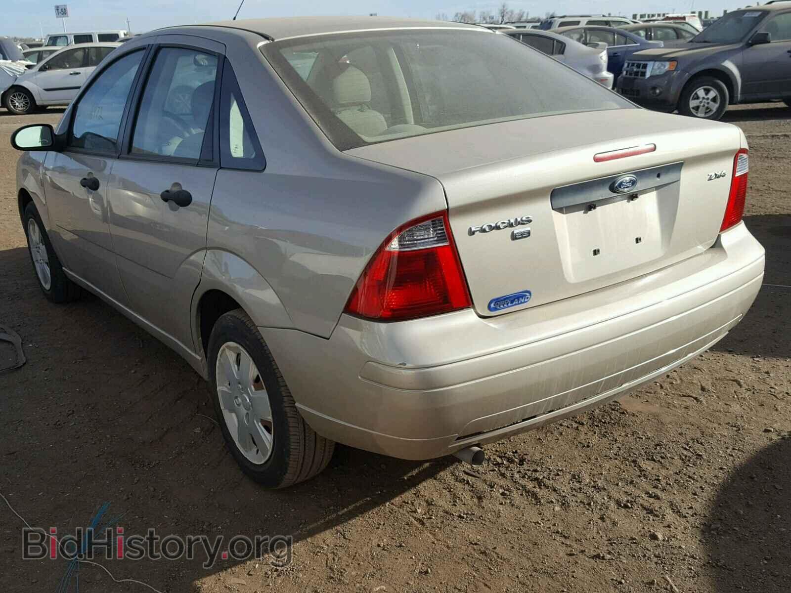 2006 FORD FOCUS - VIN: 1FAFP34N36W154467 - Фото 3