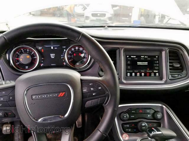 2018 DODGE CHALLENGER - VIN: 2C3CDZAG2JH317961 - Фото 6