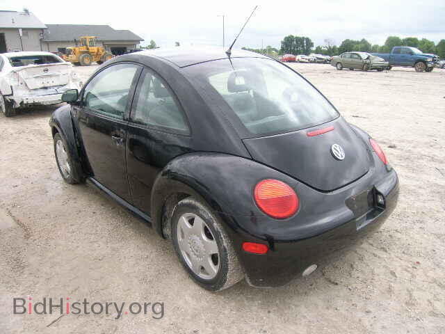 2000 VOLKSWAGEN BEETLE - VIN: 3VWCA21C0YM400886 - Фото 3