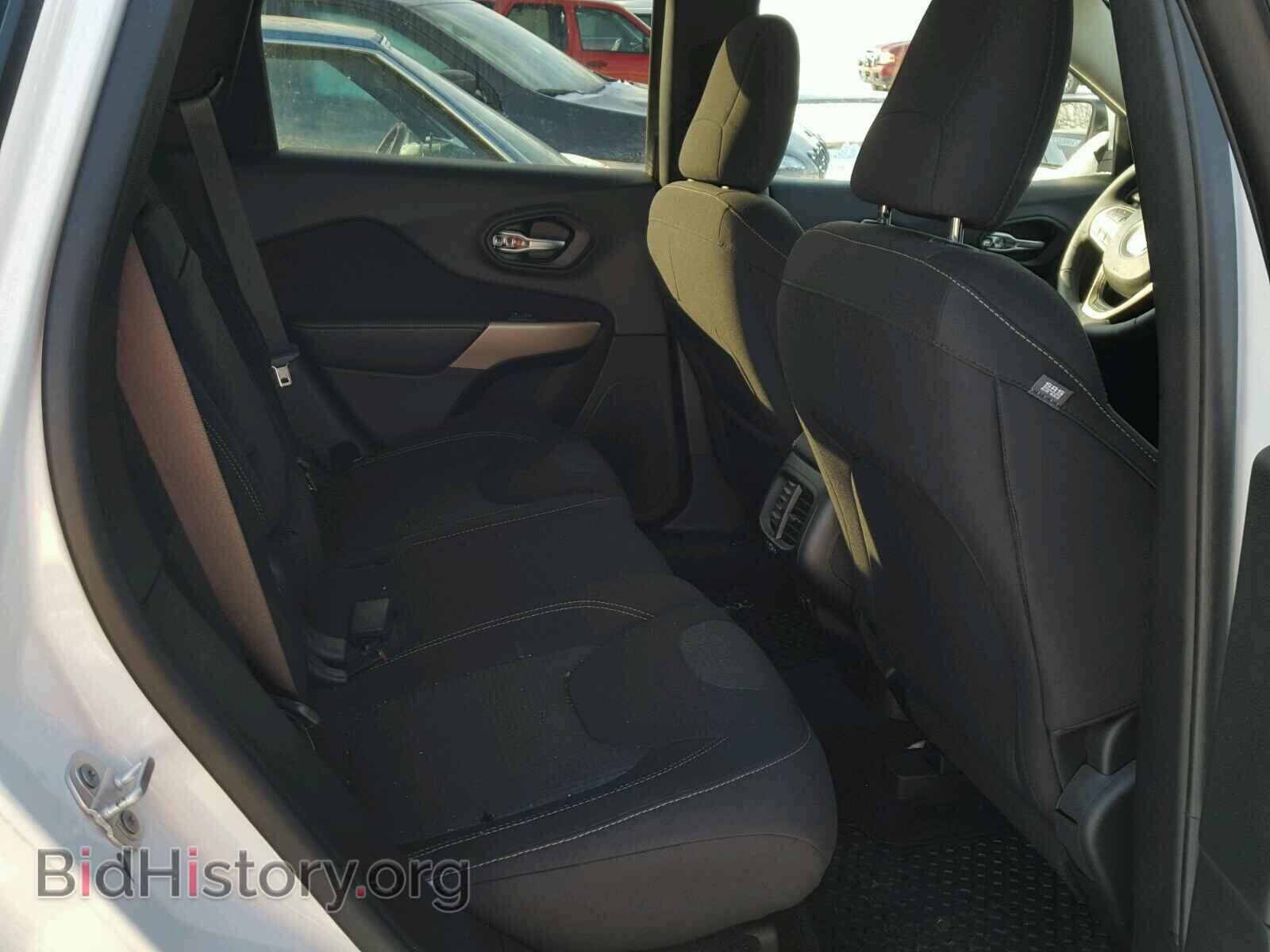 2017 JEEP CHEROKEE - VIN: 1C4PJMCSXHW656196 - Фото 6