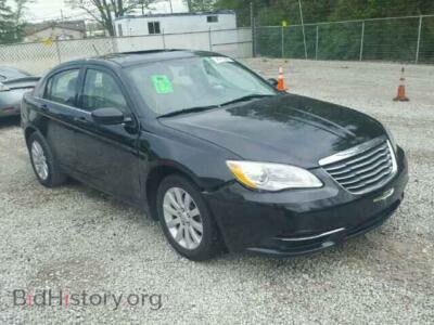 2011 Chrysler 200 200 Tourin, черный — VIN 1C3BC1FB6BN568794, Copart