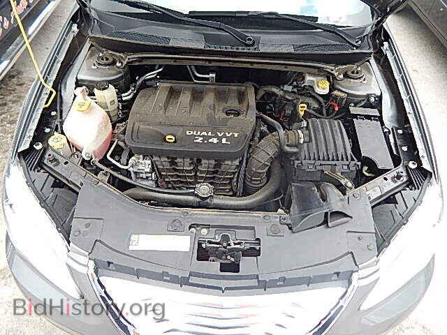 2012 CHRYSLER 200 - VIN: 1C3CCBAB2CN104355 - Фото 7