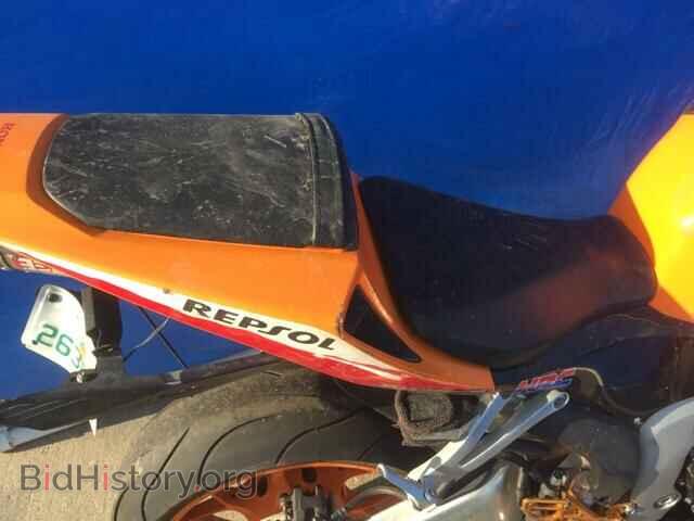 2013 HONDA CBR CYCLE - VIN: JH2PC40J0DK000331 - Фото 6