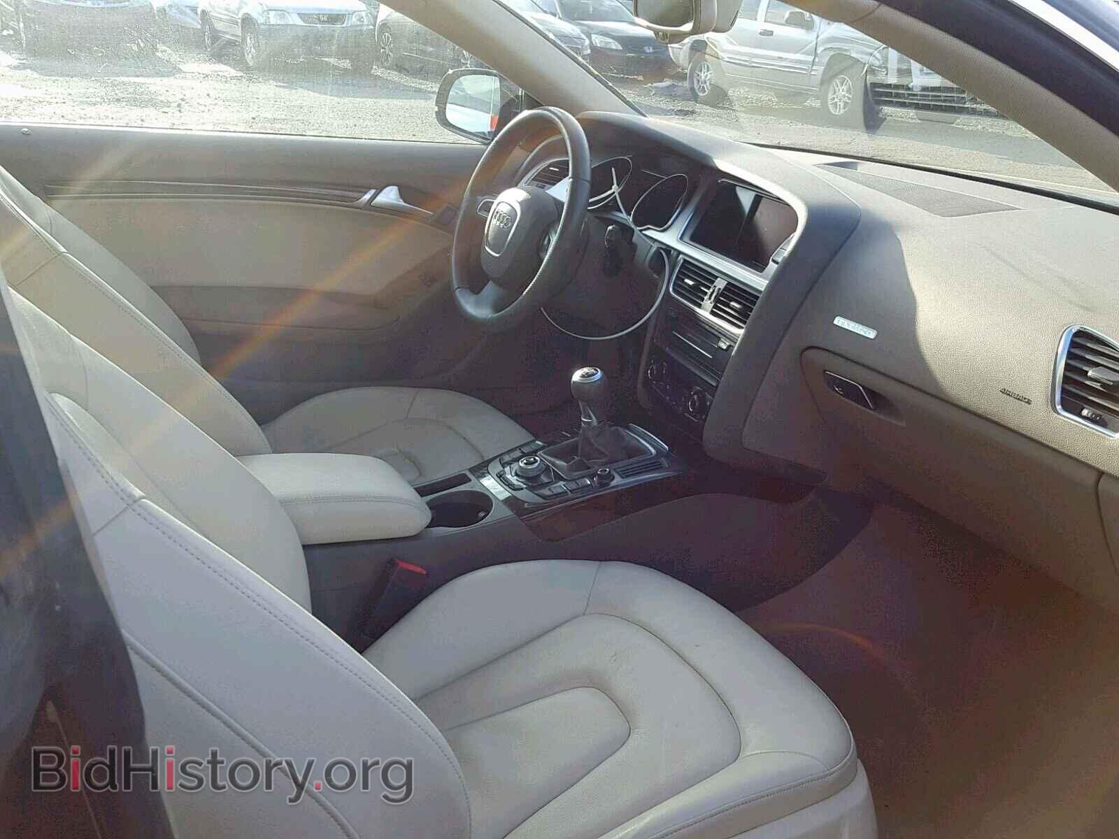 2011 AUDI A5 PREMIUM - VIN: WAURFAFR3BA014745 - Фото 5