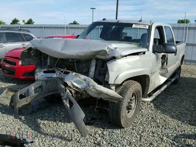 2005 CHEVROLET SILVERADO - VIN: 1GCHK23215F940060 - Фото 2
