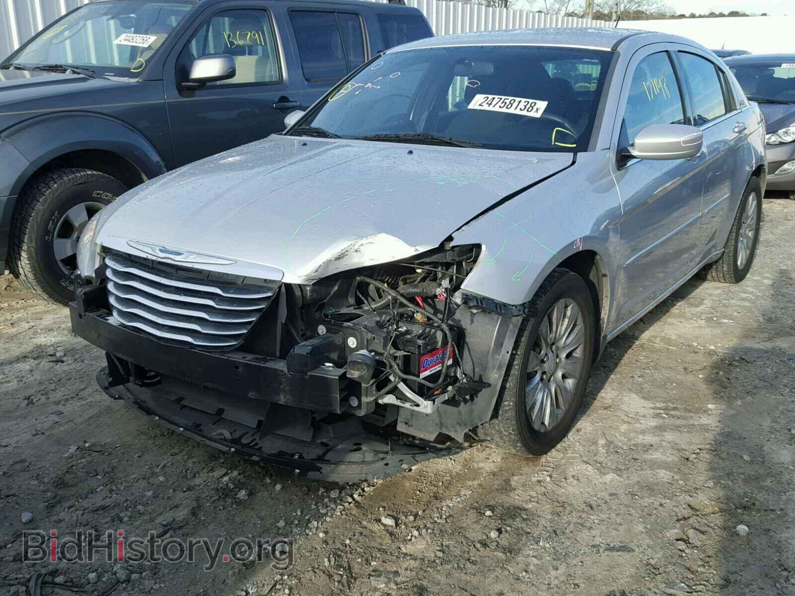 2012 CHRYSLER 200 - VIN: 1C3CCBAB3CN208613 - Photo 2