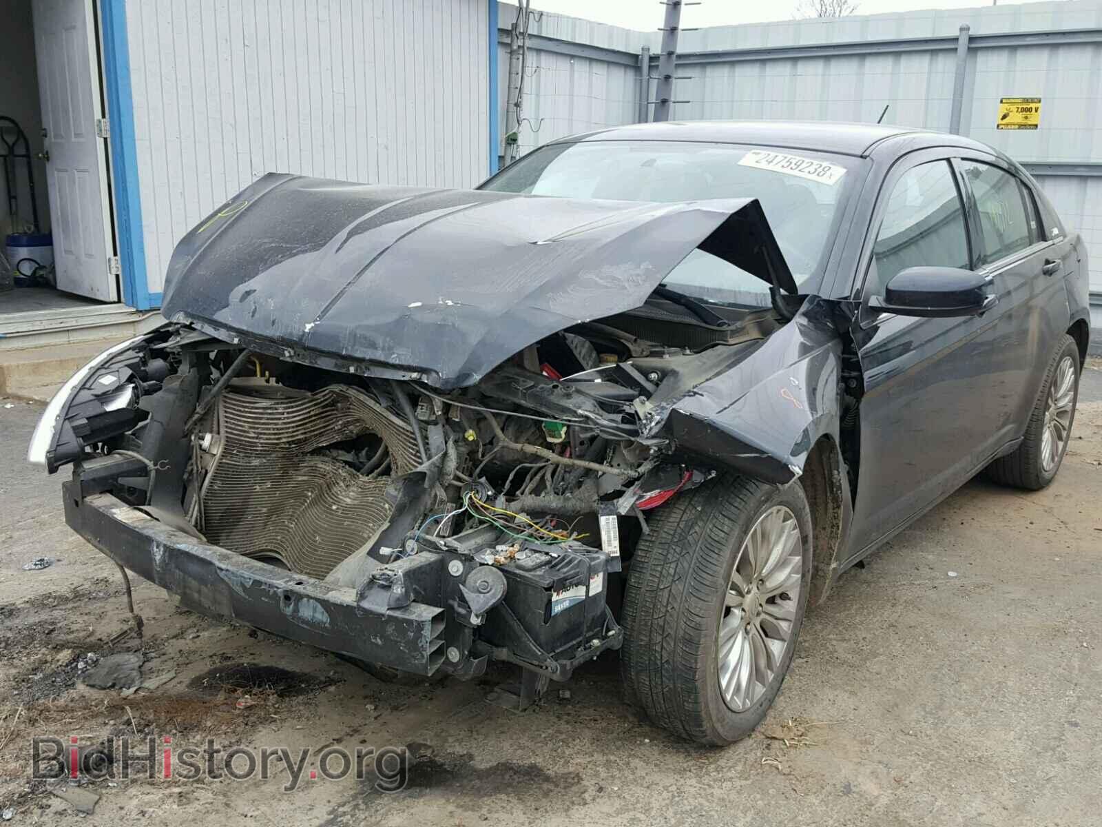 2012 CHRYSLER 200 - VIN: 1C3CCBAB4CN282378 - Photo 2