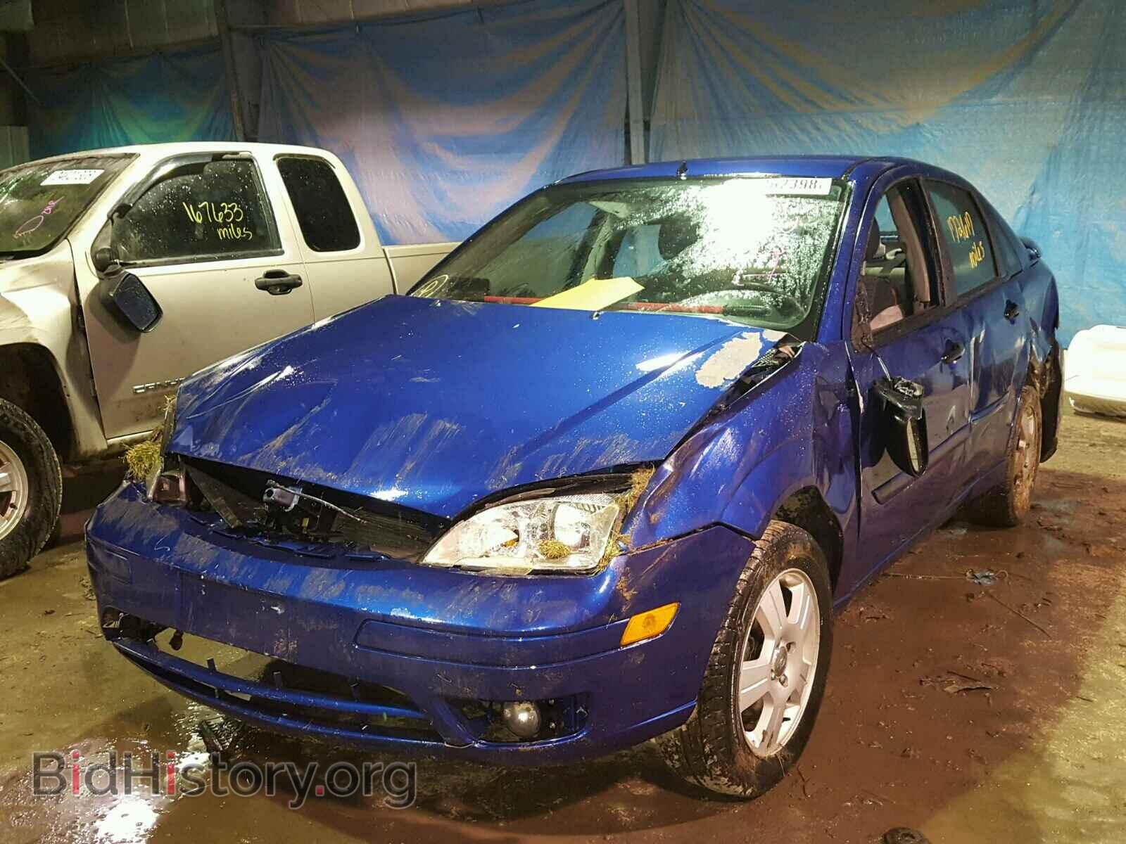2006 FORD FOCUS - VIN: 1FAHP34NX6W184008 - Фото 2