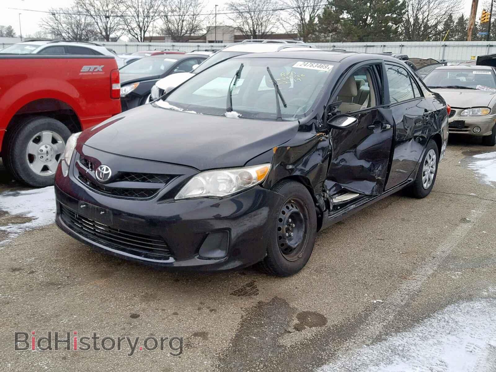 2011 TOYOTA COROLLA BA - VIN: 2T1BU4EEXBC583758 - Фото 2
