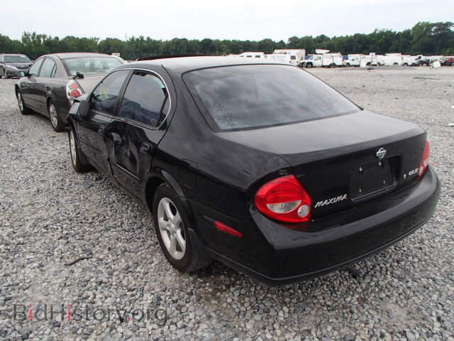 2000 NISSAN MAXIMA - VIN: JN1CA31D9YT765962 - Фото 3