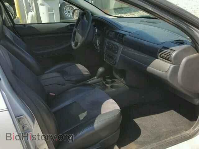 2004 CHRYSLER SEBRING - VIN: 1C3EL56R84N402880 - Фото 5