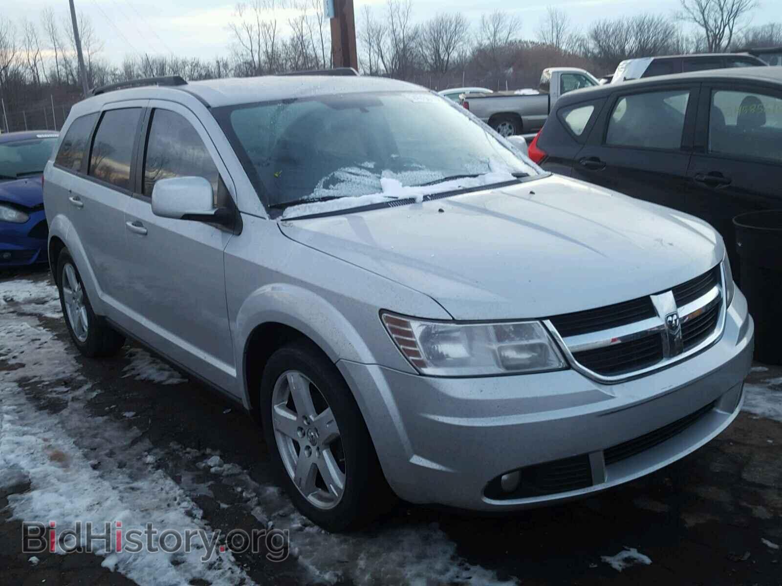 Фотография 3D4PH5FVXAT283473 - DODGE JOURNEY 2010