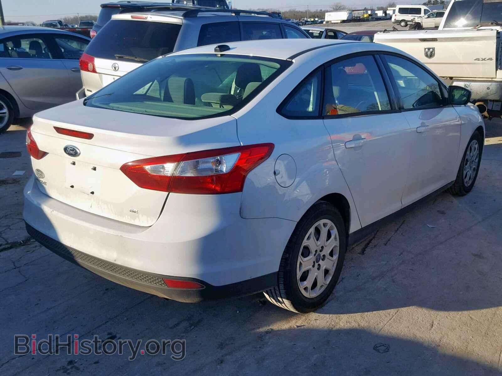 2012 FORD FOCUS - VIN: 1FAHP3F28CL216776 - Photo 4