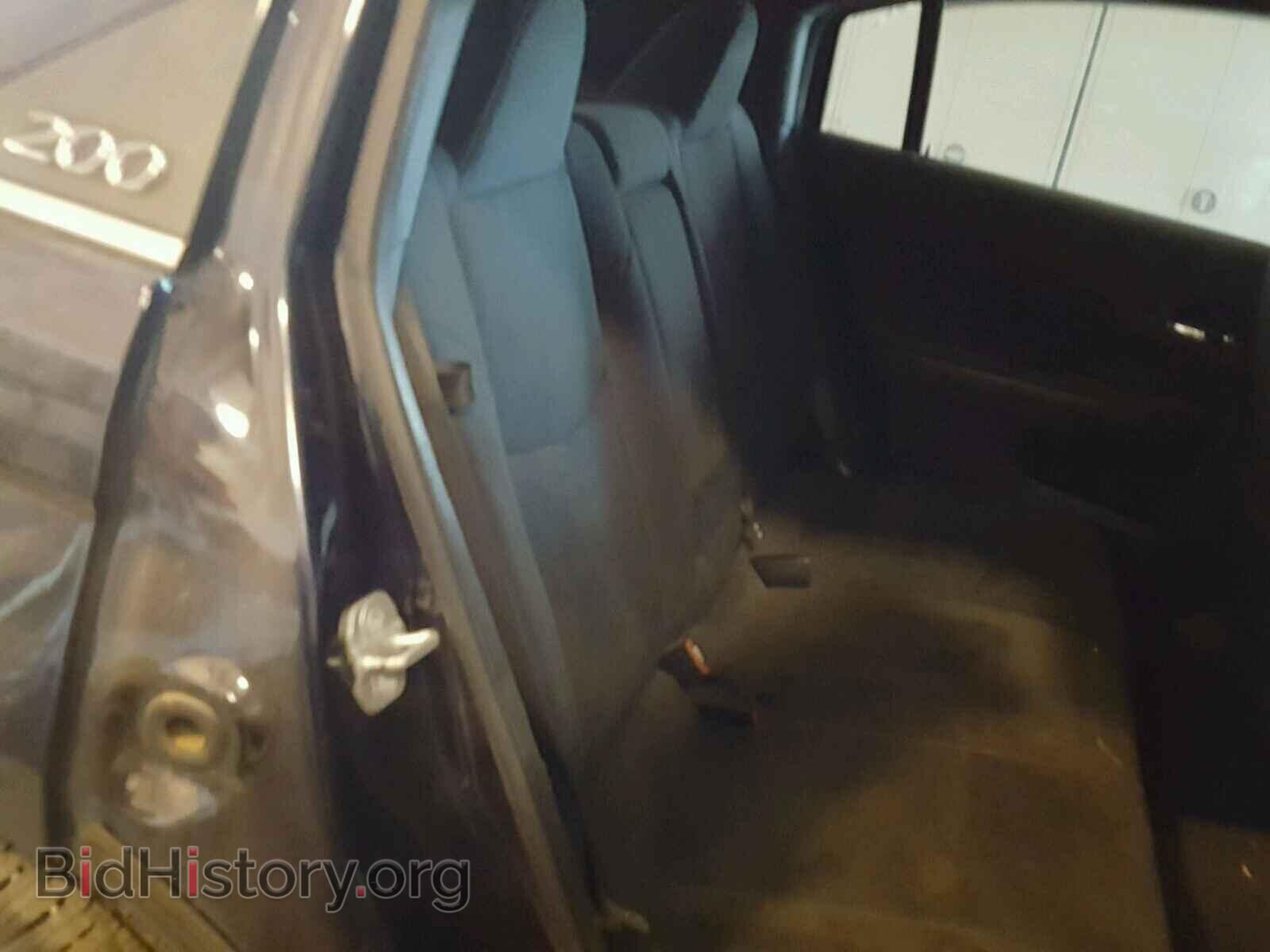 2012 CHRYSLER 200 - VIN: 1C3CCBBBXCN175494 - Фото 6