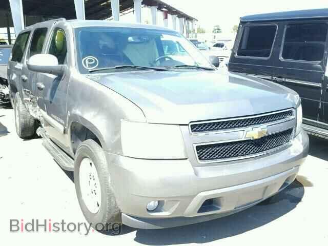 Photo 1GNFC16088R136745 - CHEVROLET SUBURBAN 2008