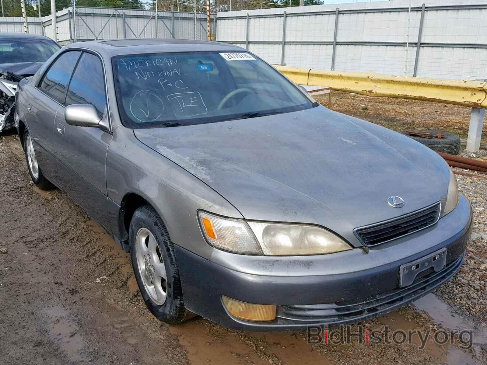 Фотография JT8BF22G5V0045972 - LEXUS ES300 1997