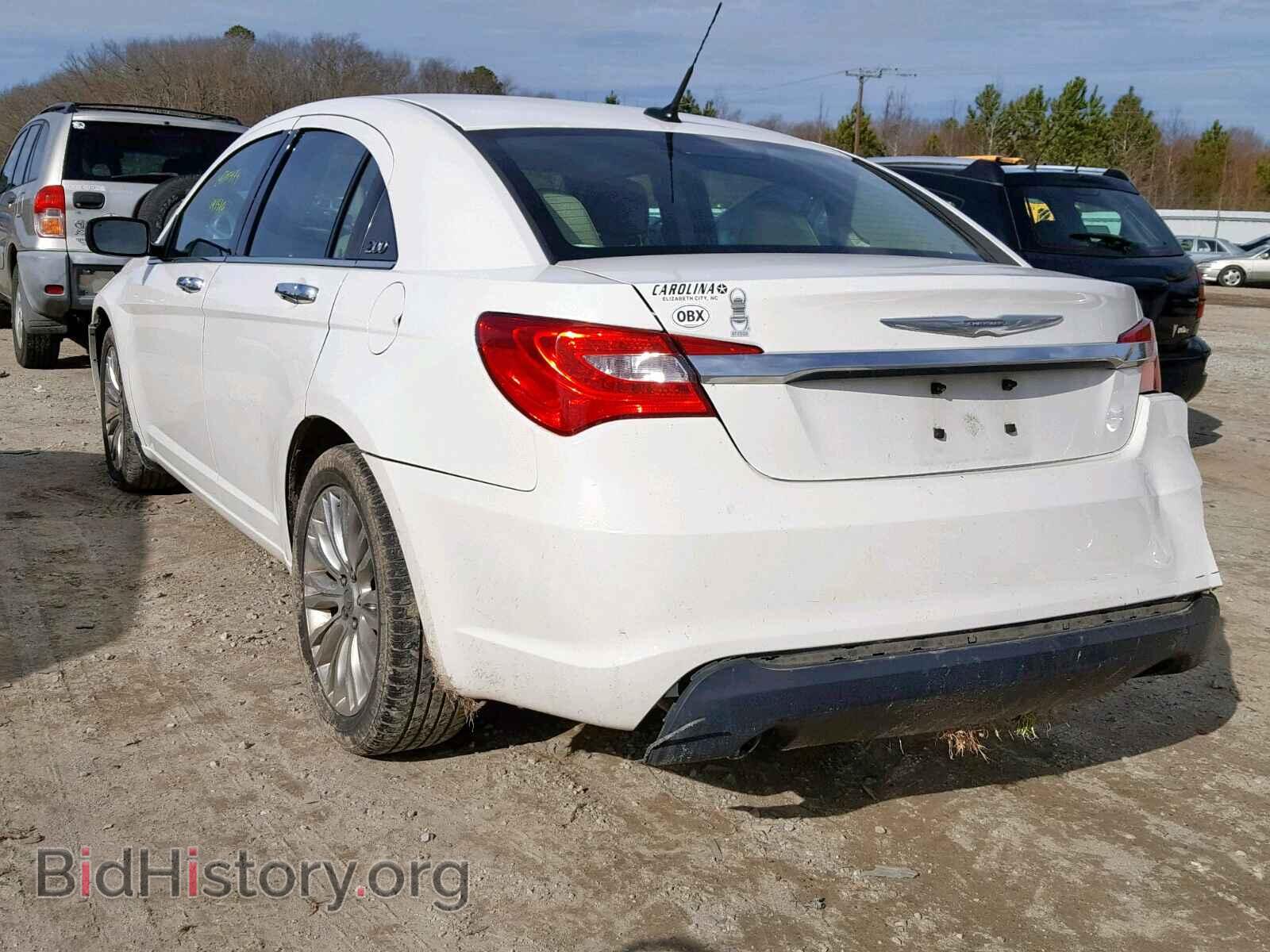 2011 CHRYSLER 200 - VIN: 1C3BC2FG2BN504575 - Photo 3