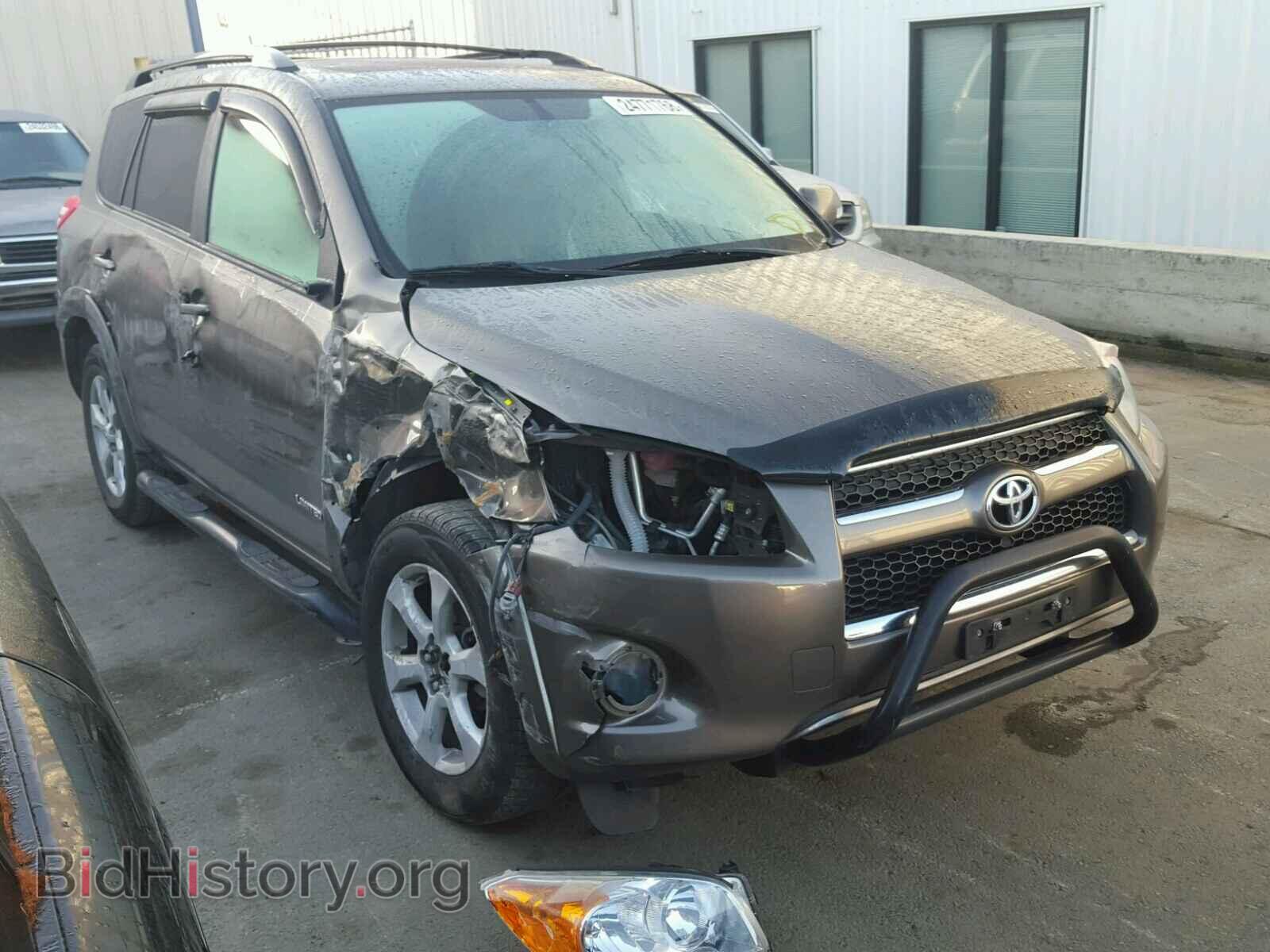 Фотография 2T3DF4DV7BW138758 - TOYOTA RAV4 2011