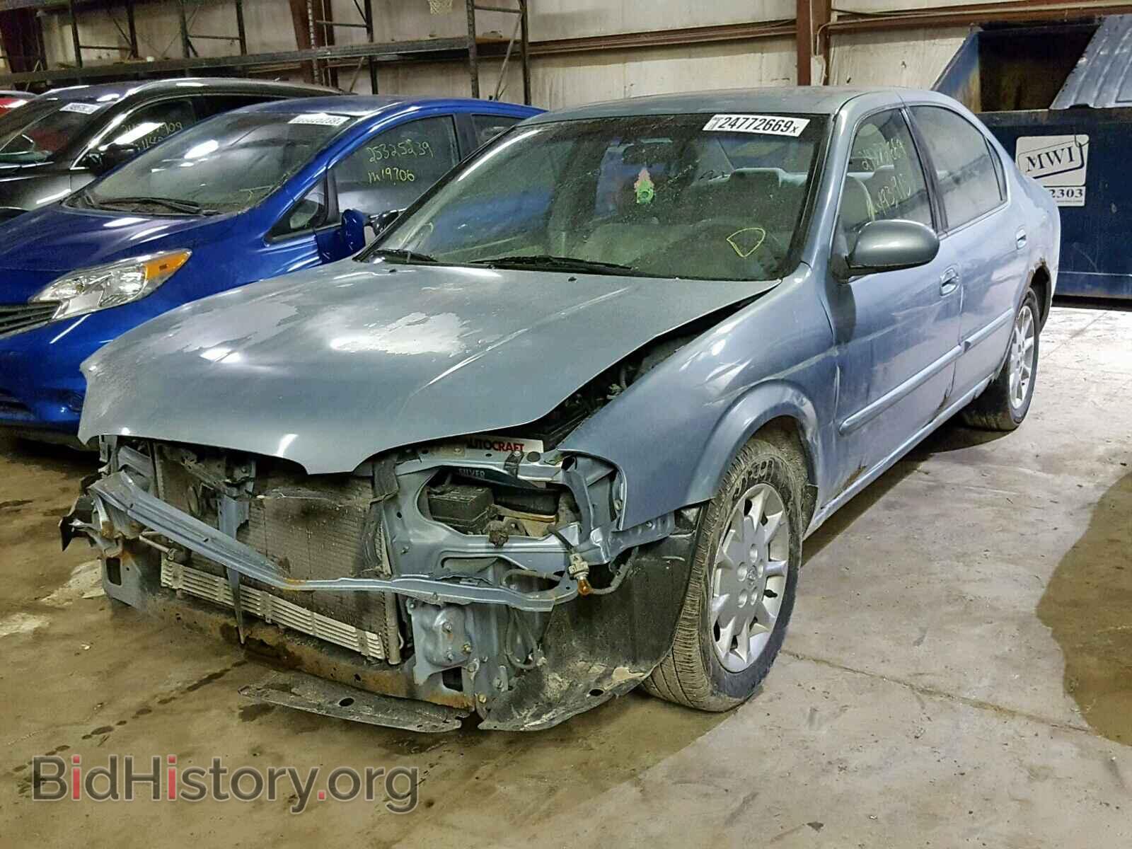 2000 NISSAN MAXIMA - VIN: JN1CA31D8YT760901 - Photo 2