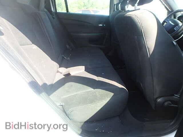 2011 CHRYSLER 200 - VIN: 1C3BC4FB0BN557999 - Фото 6