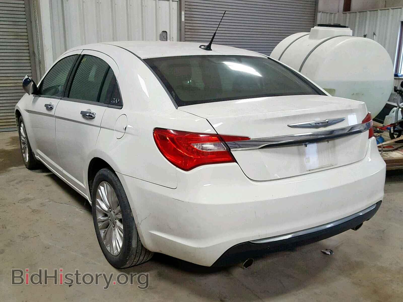 2011 CHRYSLER 200 - VIN: 1C3BC2FG8BN502930 - Фото 3