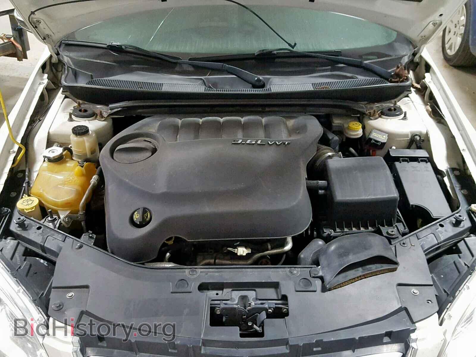 2011 CHRYSLER 200 - VIN: 1C3BC2FG8BN502930 - Фото 7