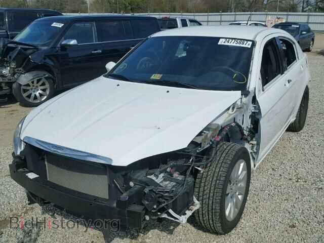 2012 CHRYSLER 200 - VIN: 1C3CCBAB0CN330815 - Фото 2