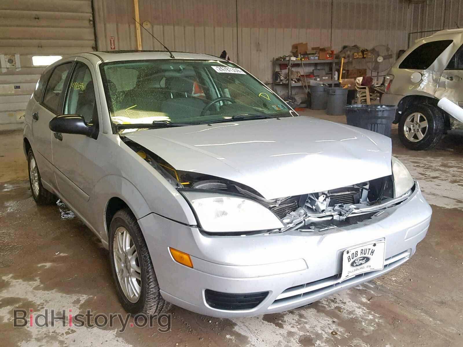Photo 1FAFP37N77W143775 - FORD FOCUS 2007