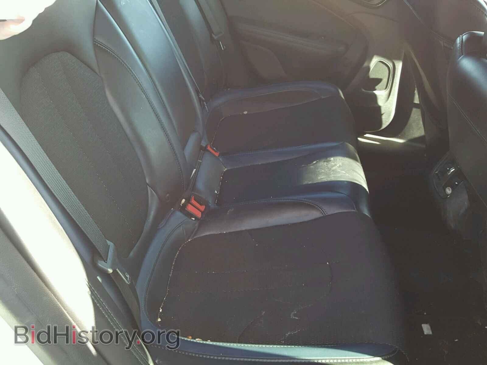 2016 CHRYSLER 200 - VIN: 1C3CCCDG2GN126231 - Фото 6