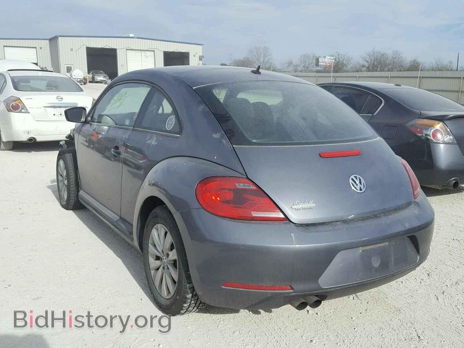 2014 VOLKSWAGEN BEETLE - VIN: 3VWF17AT9EM641819 - Фото 3