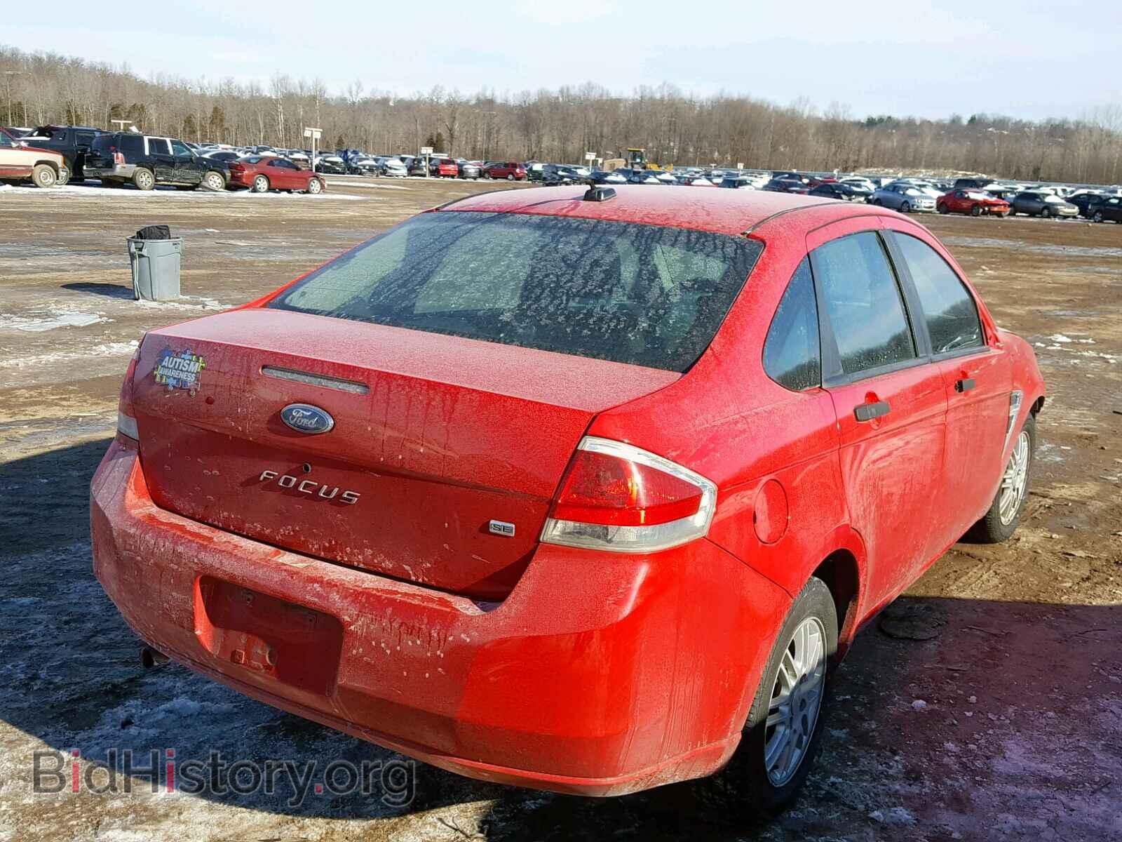 2008 FORD FOCUS SE - VIN: 1FAHP35N18W120568 - Фото 4