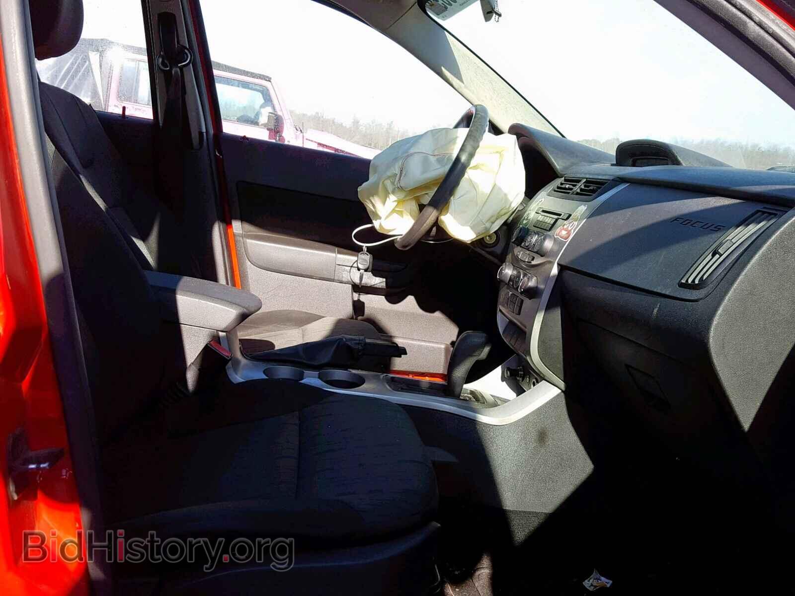 2008 FORD FOCUS SE - VIN: 1FAHP35N18W120568 - Фото 5