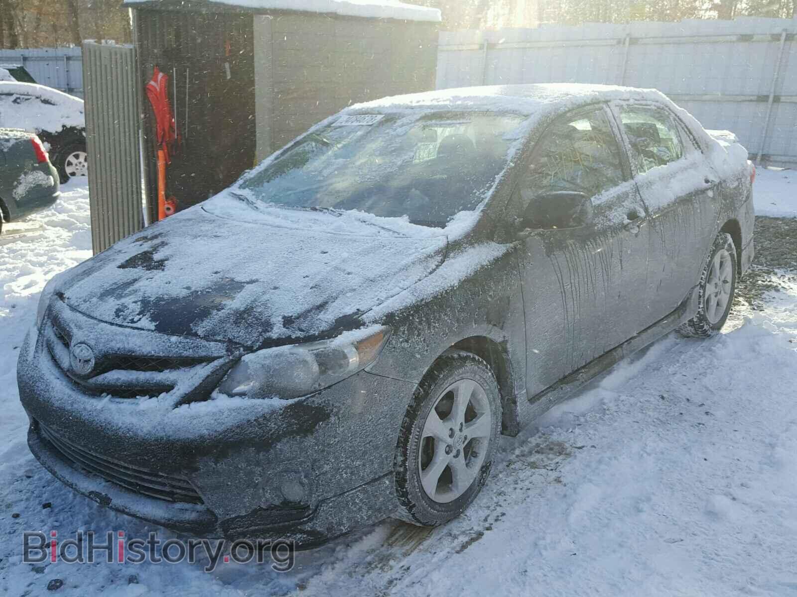 2013 TOYOTA COROLLA BA - VIN: 2T1BU4EE5DC940623 - Фото 2