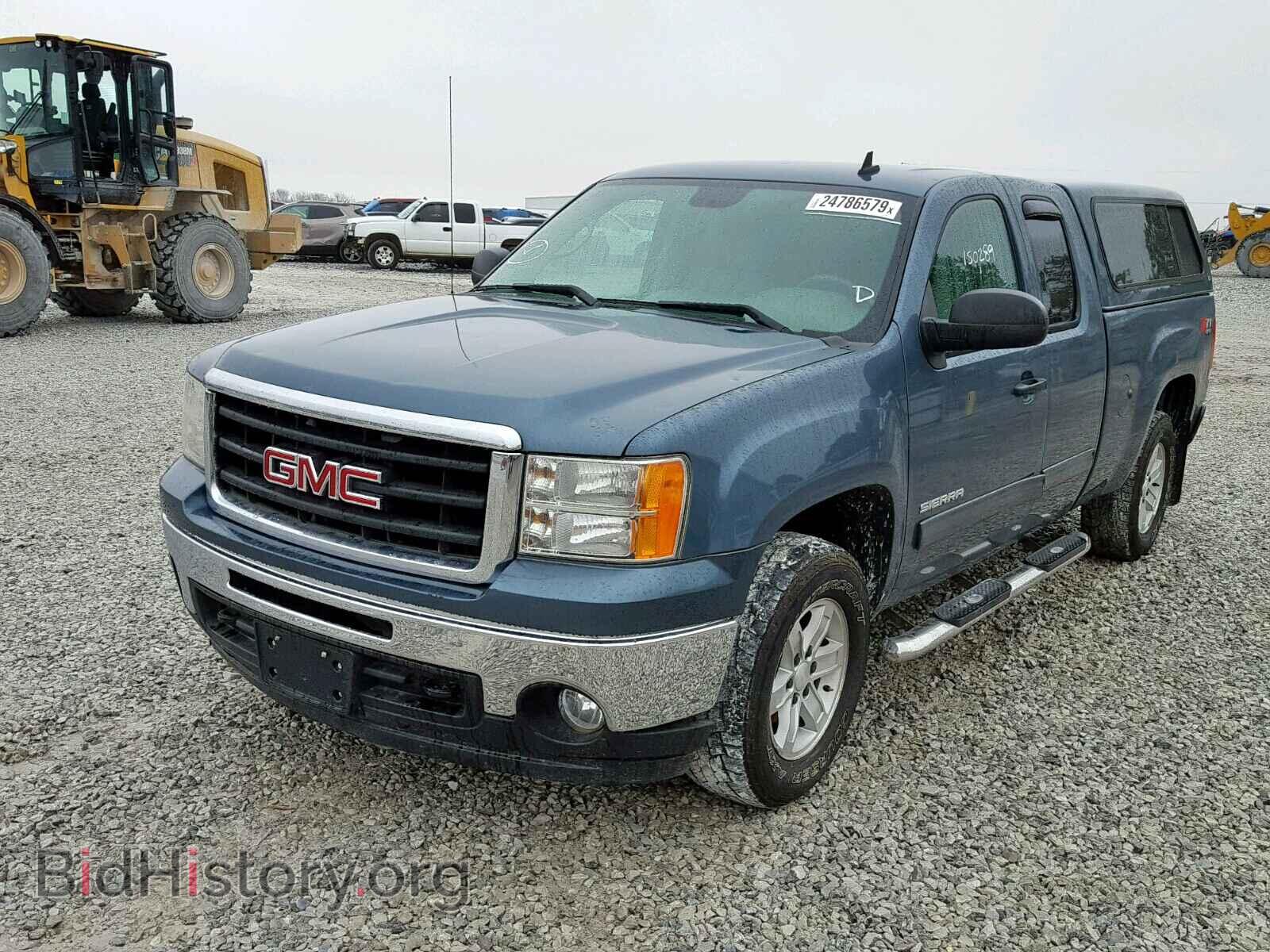 2010 GMC SIERRA K15 - VIN: 1GTSKVE34AZ224517 - Фото 2