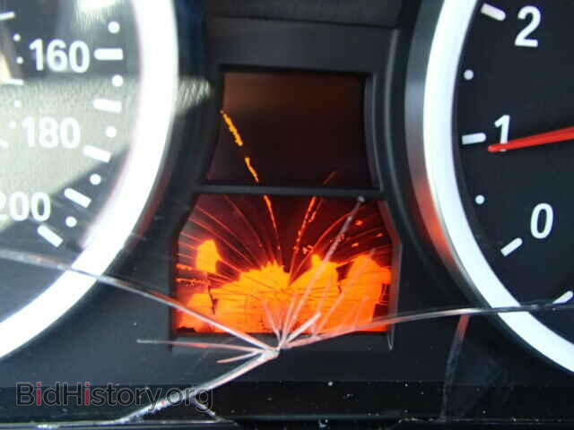 2008 BMW M3 - VIN: WBSWL93548P330135 - Фото 8