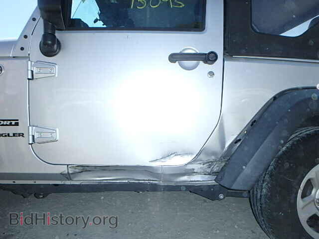 2011 JEEP WRANGLER - VIN: 1J4AA2D16BL611095 - Фото 9