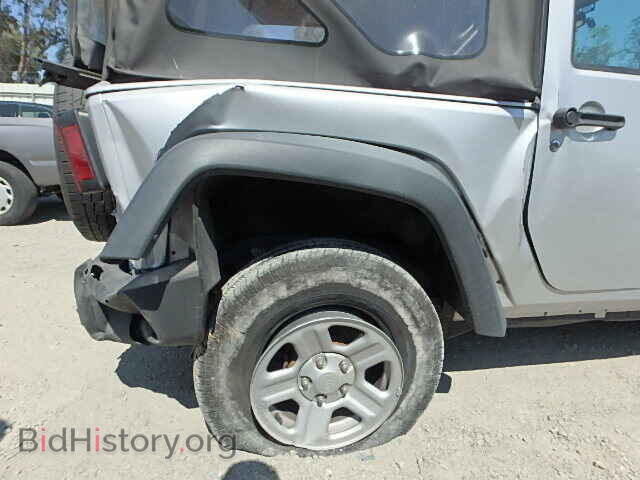 2011 JEEP WRANGLER - VIN: 1J4AA2D16BL611095 - Фото 10
