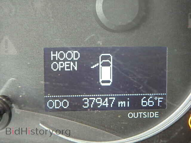 2011 LEXUS CT 200 - VIN: JTHKD5BH9B2012960 - Фото 8
