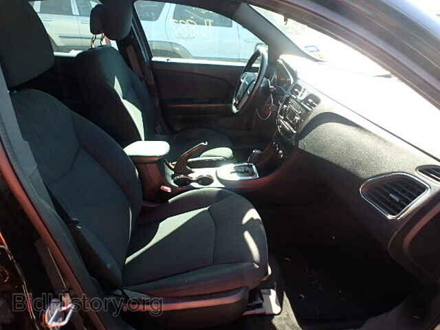 2012 CHRYSLER 200 - VIN: 1C3CCBBB3CN300710 - Photo 5