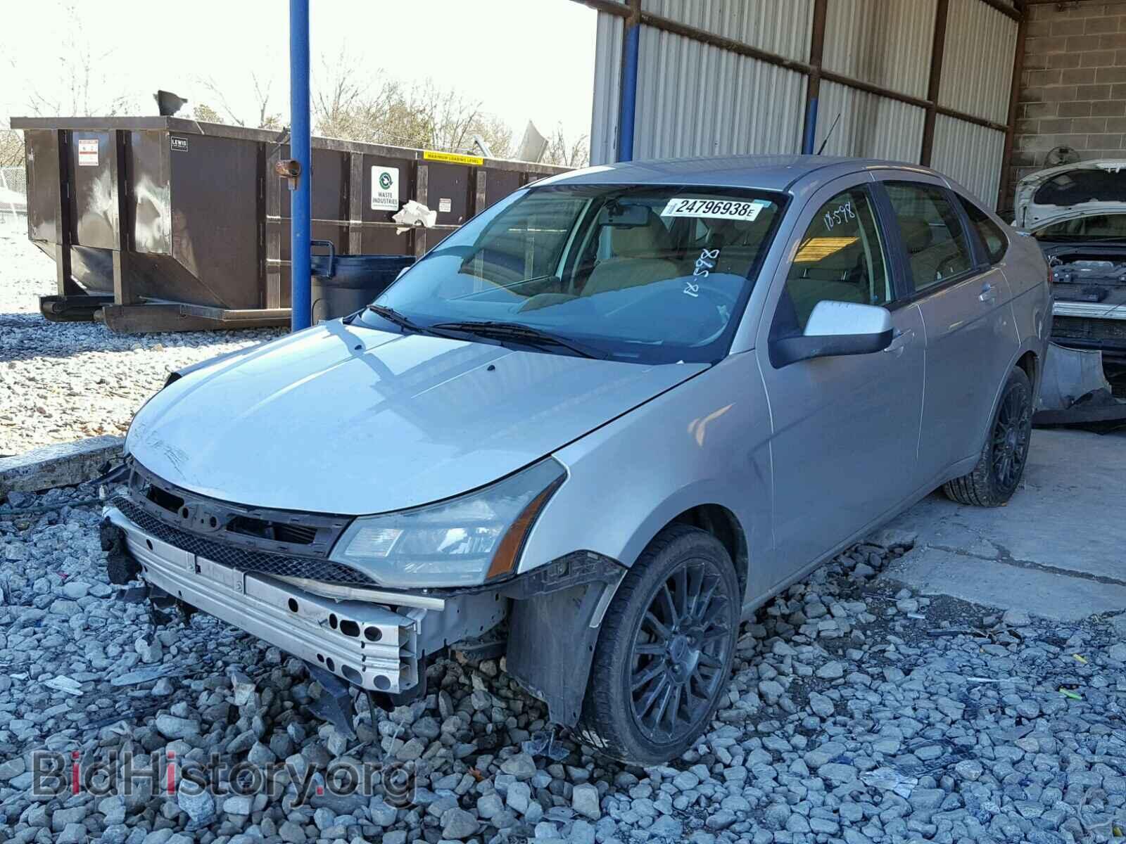 2010 FORD FOCUS - VIN: 1FAHP3GN9AW134737 - Photo 2