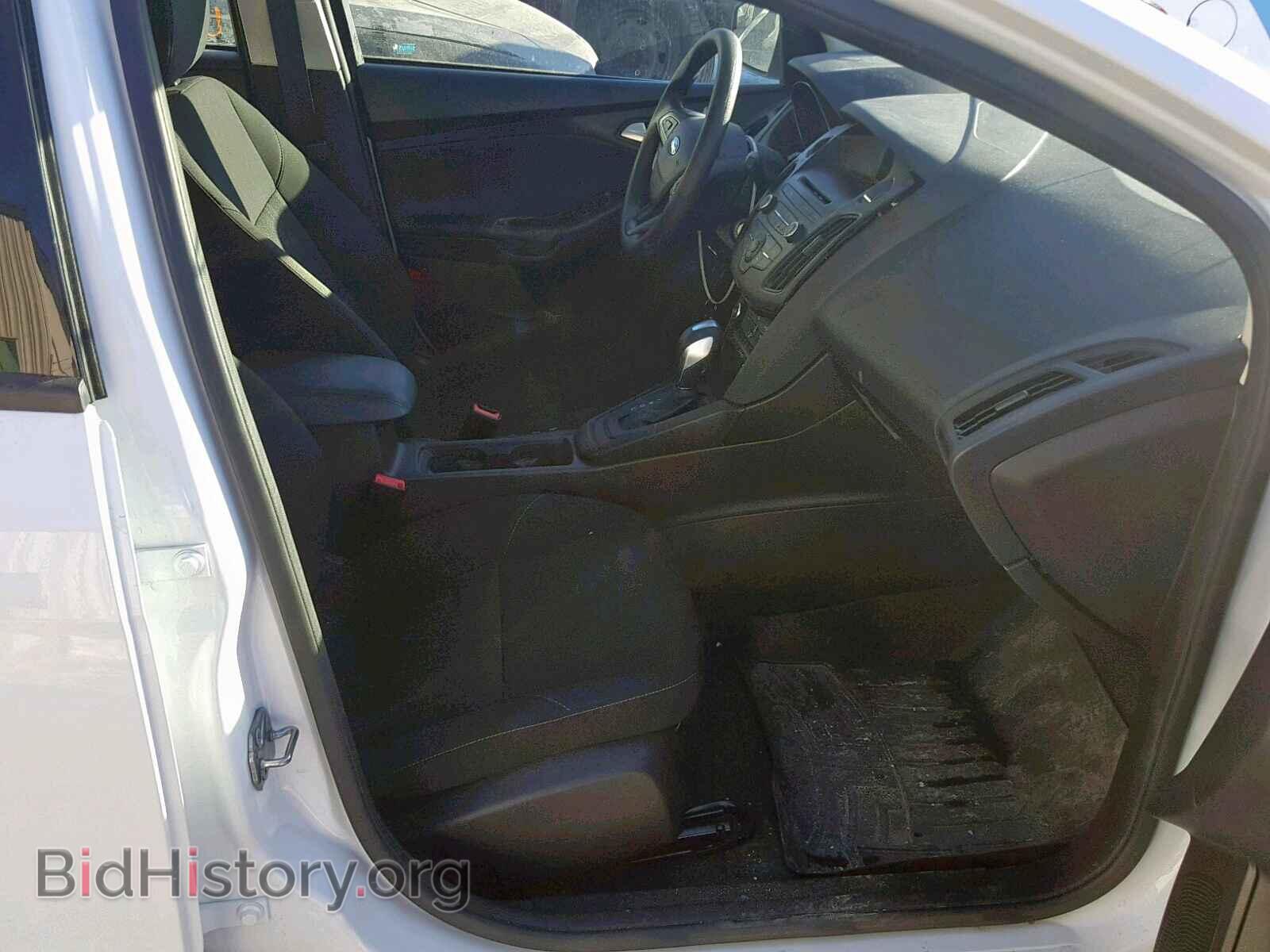 2016 FORD FOCUS SE - VIN: 1FADP3K27GL227102 - Фото 5