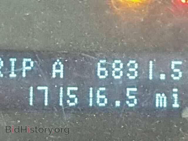 2011 FORD ESCAPE - VIN: 1FMCU9D75BKB34261 - Photo 8