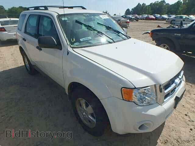 Фотография 1FMCU0C72BKB90607 - FORD ESCAPE 2011