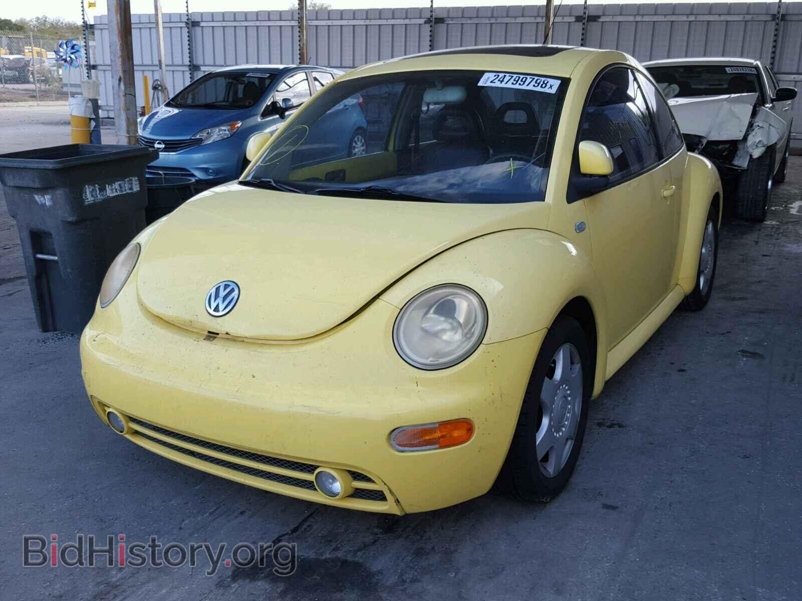 2000 VOLKSWAGEN BEETLE - VIN: 3VWCF21C7YM421641 - Фото 2