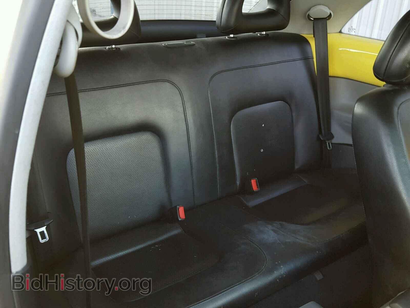 2000 VOLKSWAGEN BEETLE - VIN: 3VWCF21C7YM421641 - Фото 6